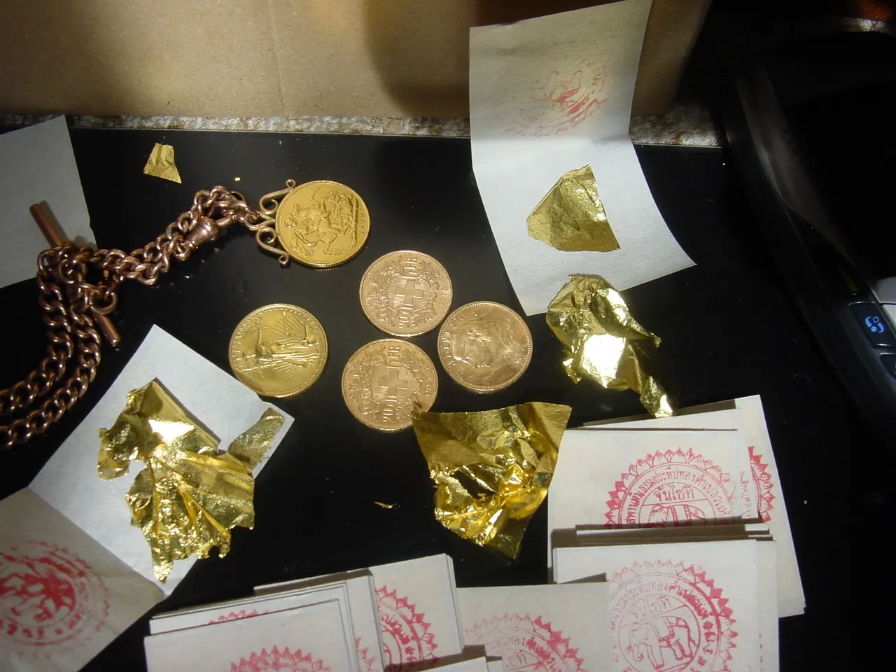 Gold leaf